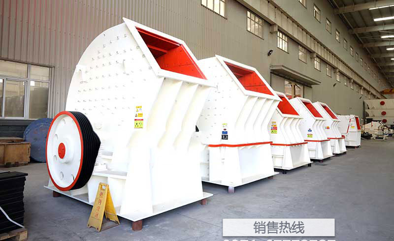 西雙版納石頭石塊分裂用分裂機(jī)代替爆破劈石機(jī)